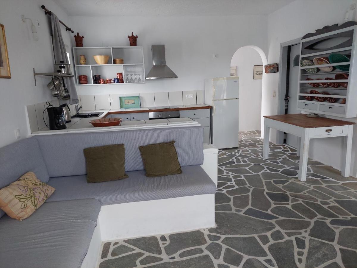 Styfilia Beachfront Apartments Platis Gialos  외부 사진