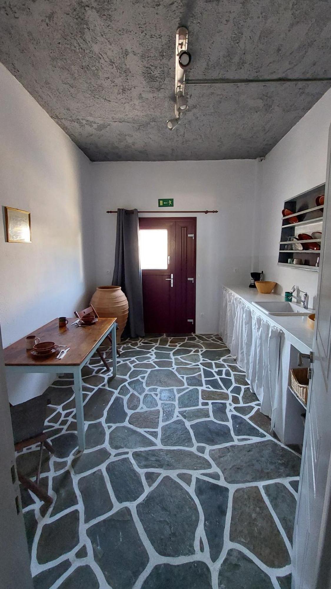 Styfilia Beachfront Apartments Platis Gialos  외부 사진